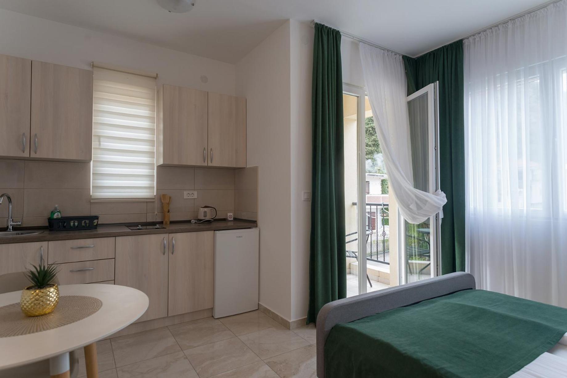 Apartments Sunrise Herceg Novi Dış mekan fotoğraf